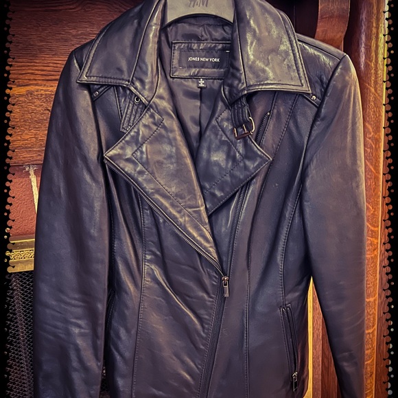 Black Leather Jacket - Picture 1 of 6